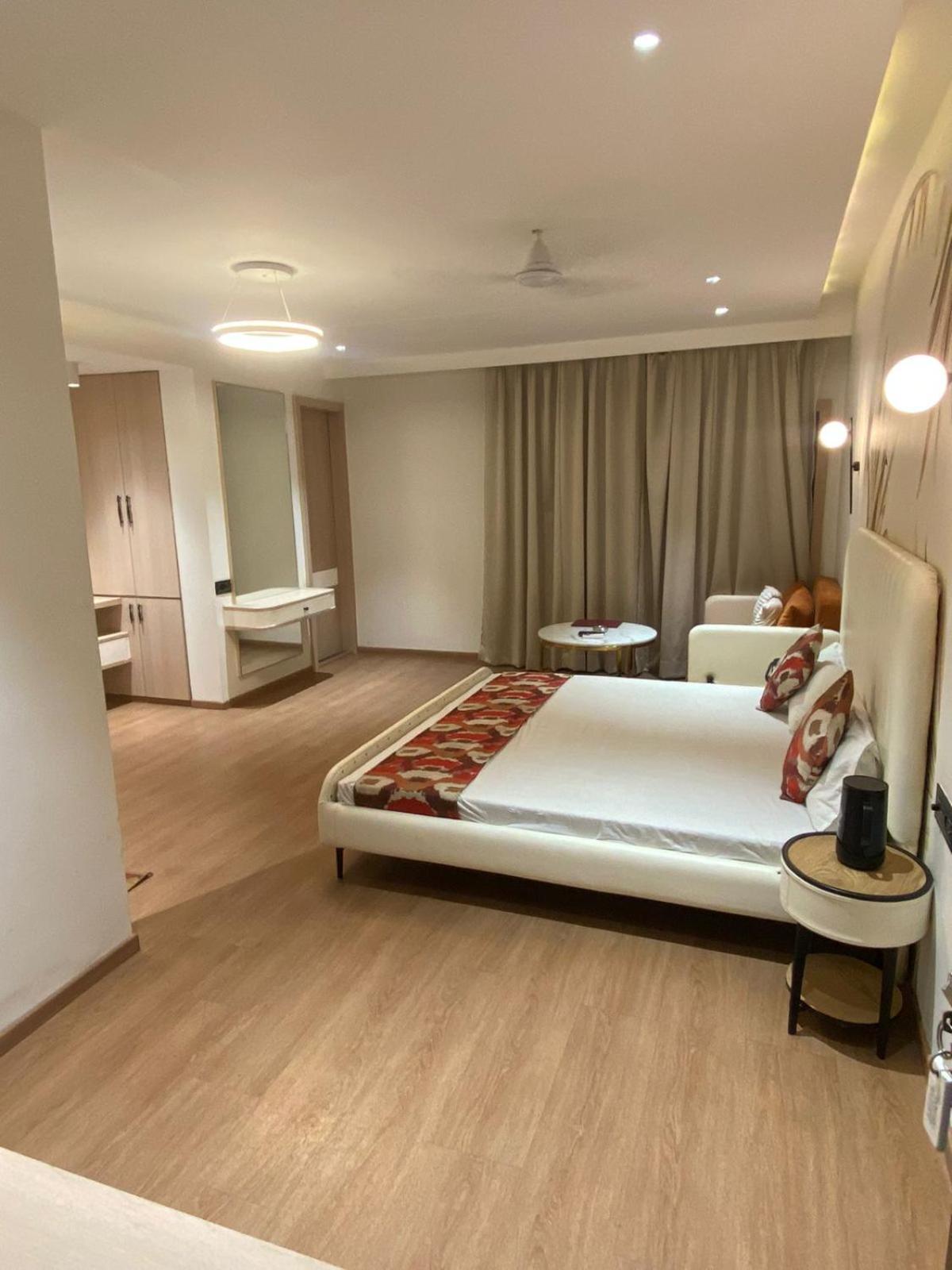 Hotel Banjara Бхопал Екстер'єр фото