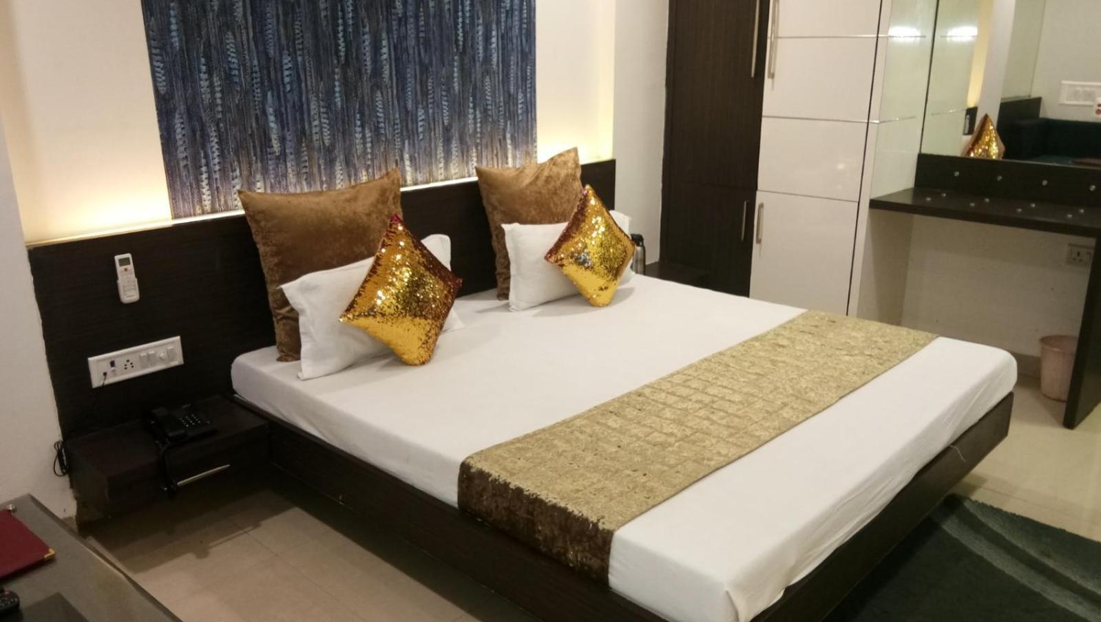 Hotel Banjara Бхопал Екстер'єр фото