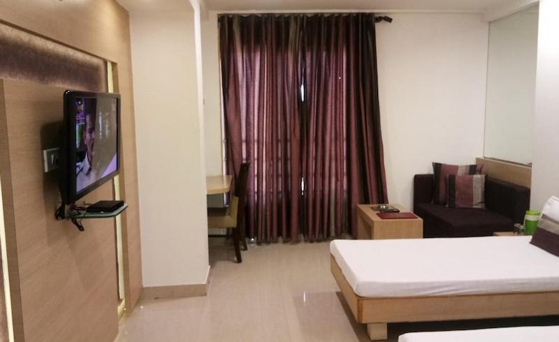 Hotel Banjara Бхопал Екстер'єр фото